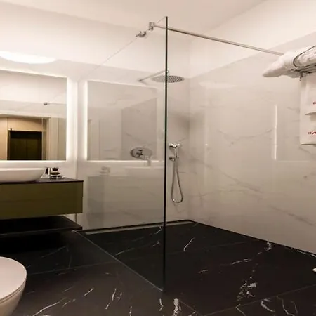 In With Pool And Sauna Apartment Szczecin